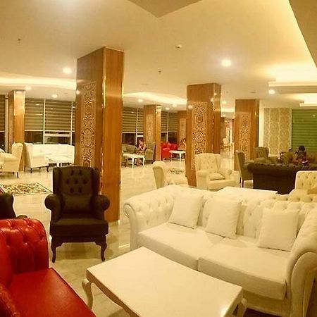 Bayar Garden Beach Hotel Аланя Екстериор снимка